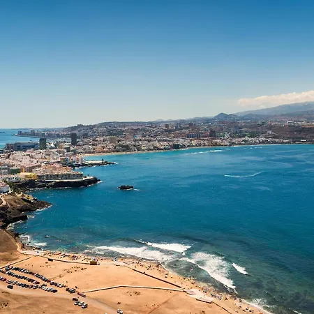 In Palmas Near Canteras *